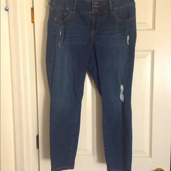 Torrid 16S jeggings distressed - Picture 1 of 7